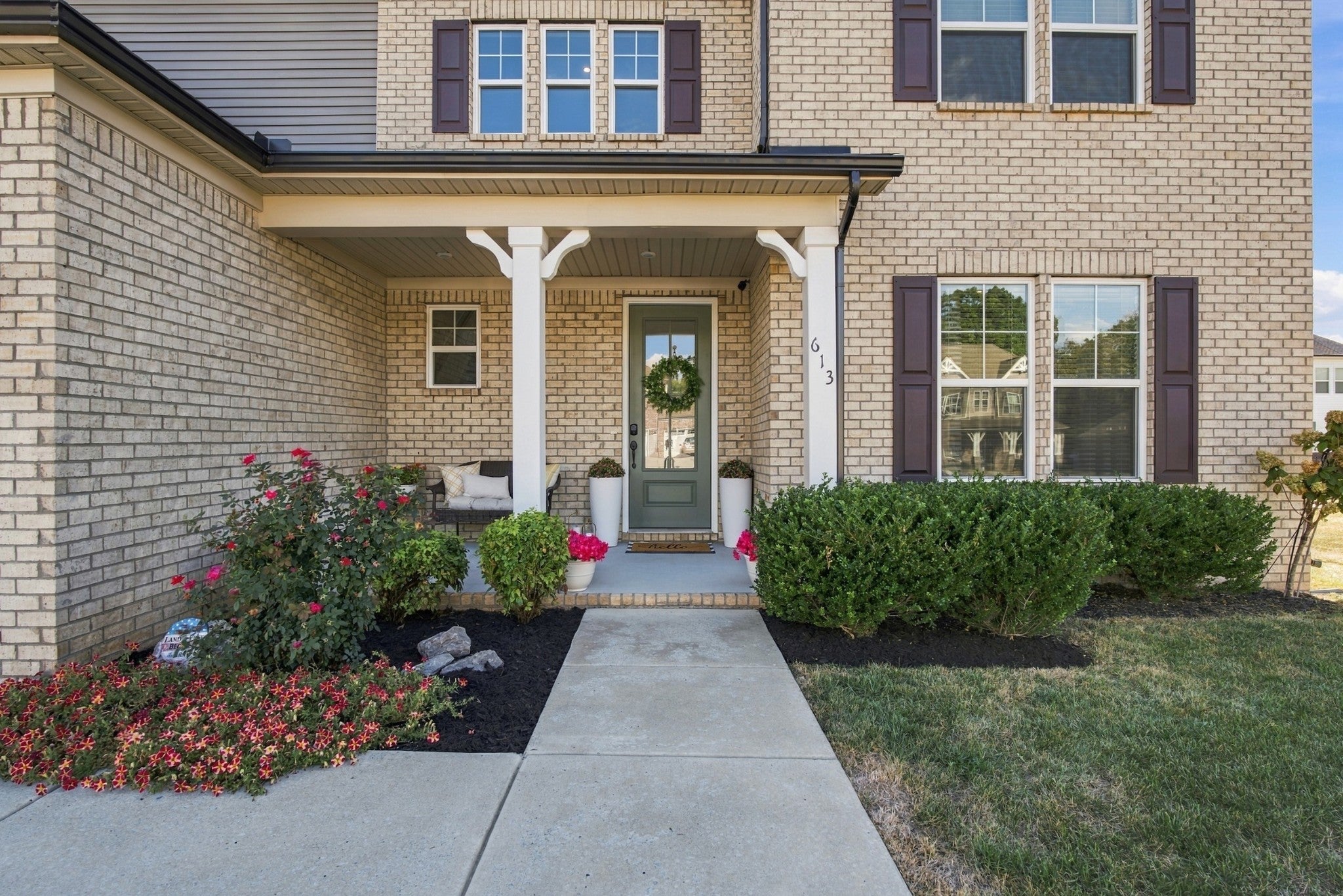 613 Davenport Dr