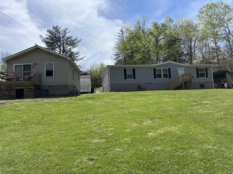 1417 Coolidge Rd Lafayette TN 37083