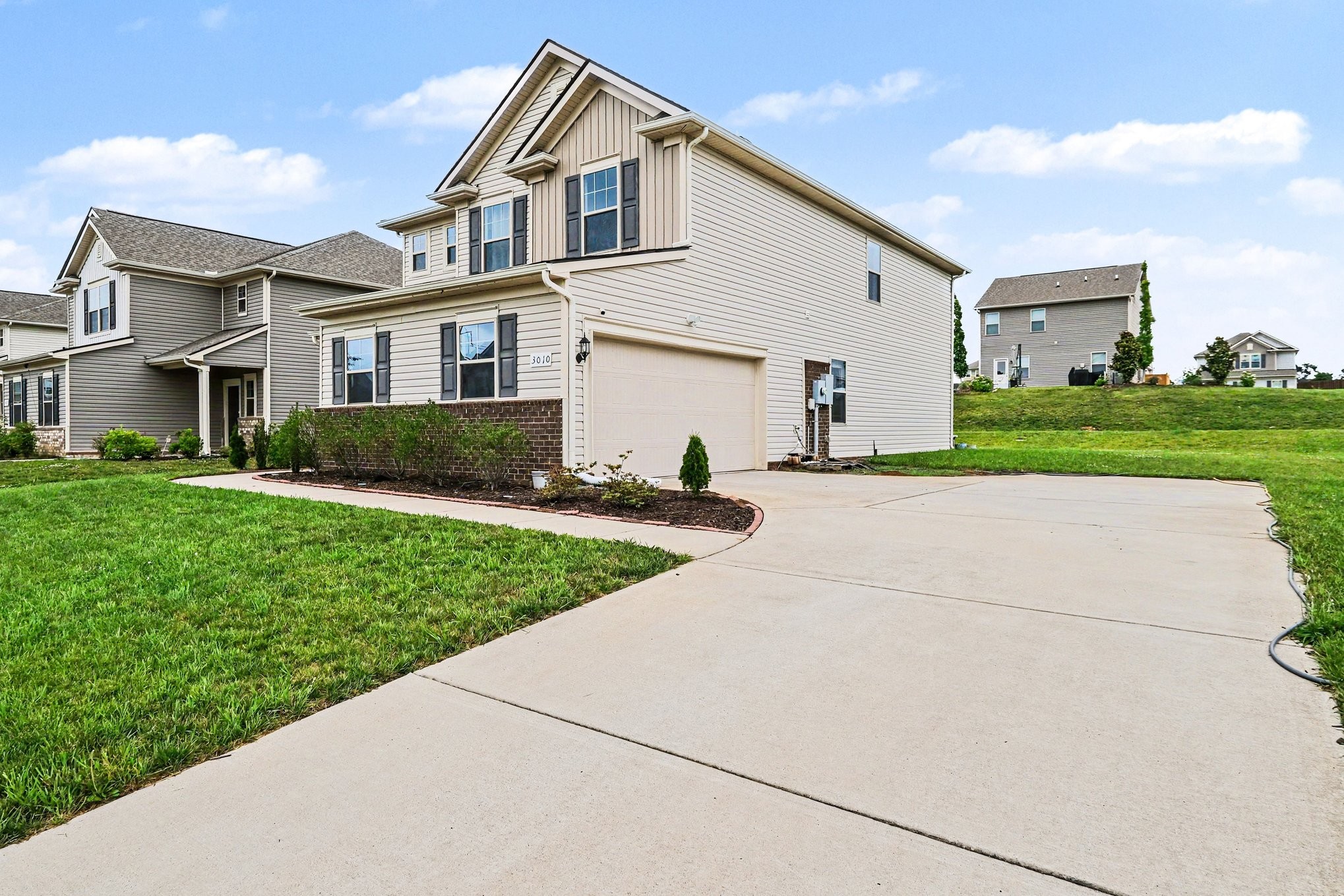 3010 Posada Ct