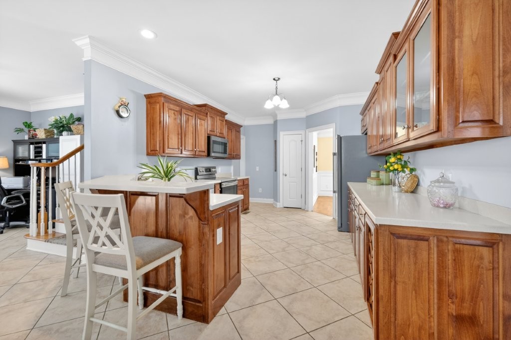 101 Hummingbird Lane