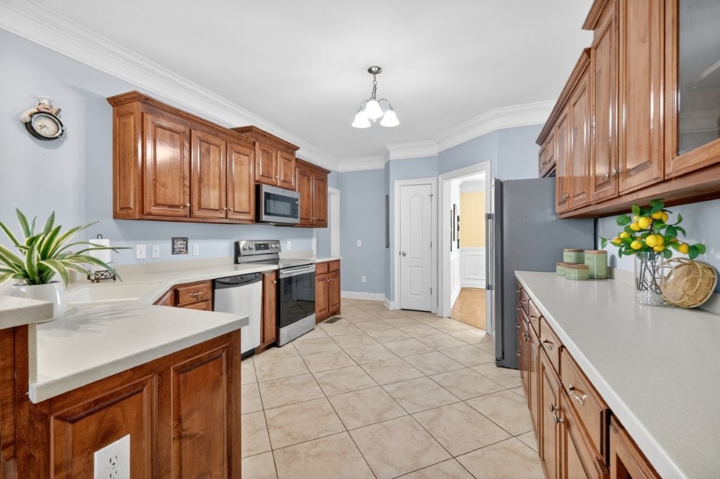 101 Hummingbird Lane