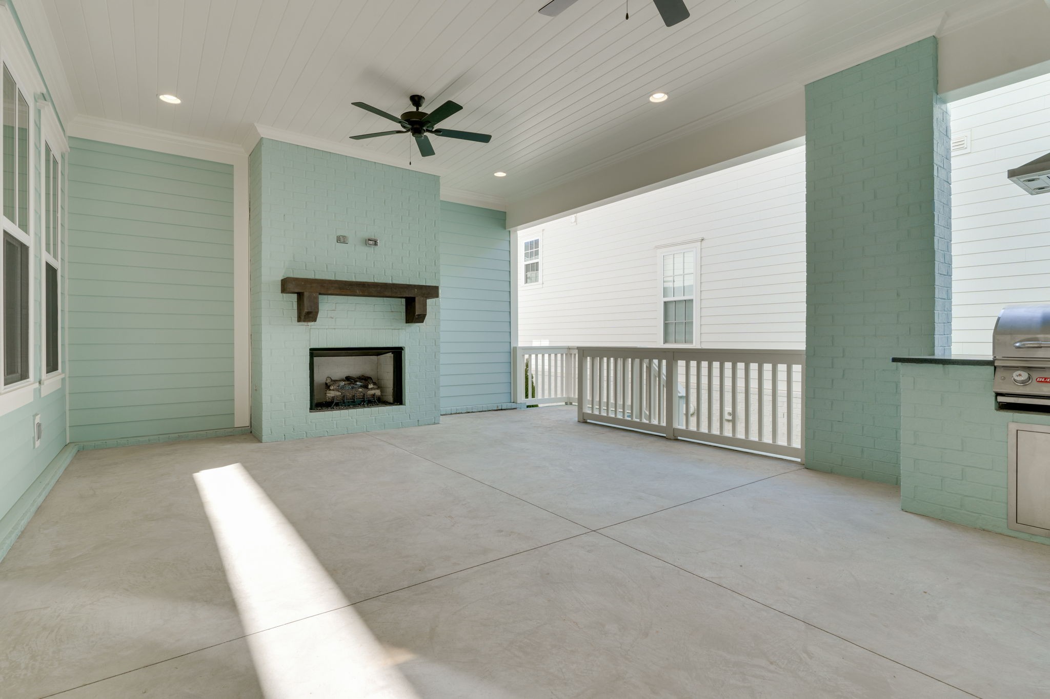 Photo 54 of 68 of 1228 Luckett Rd house