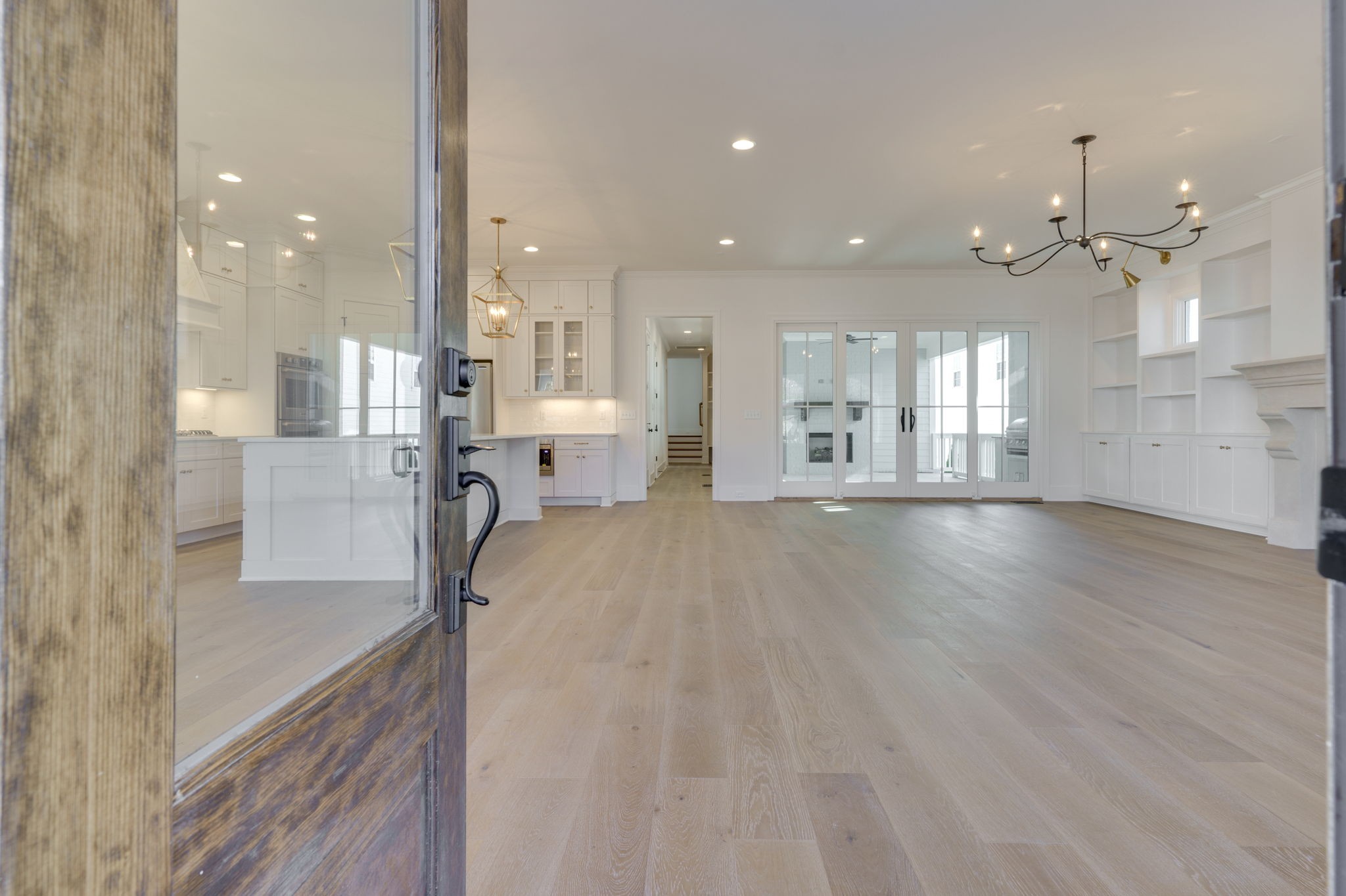 Photo 5 of 68 of 1228 Luckett Rd house