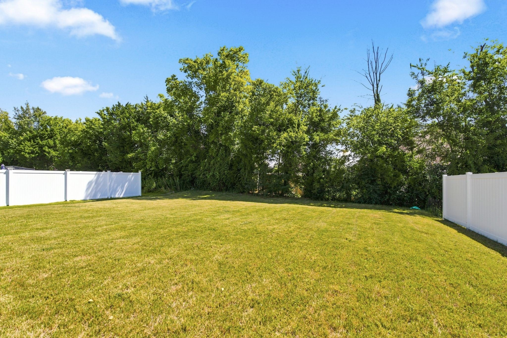 5409 Walnut Chase Dr