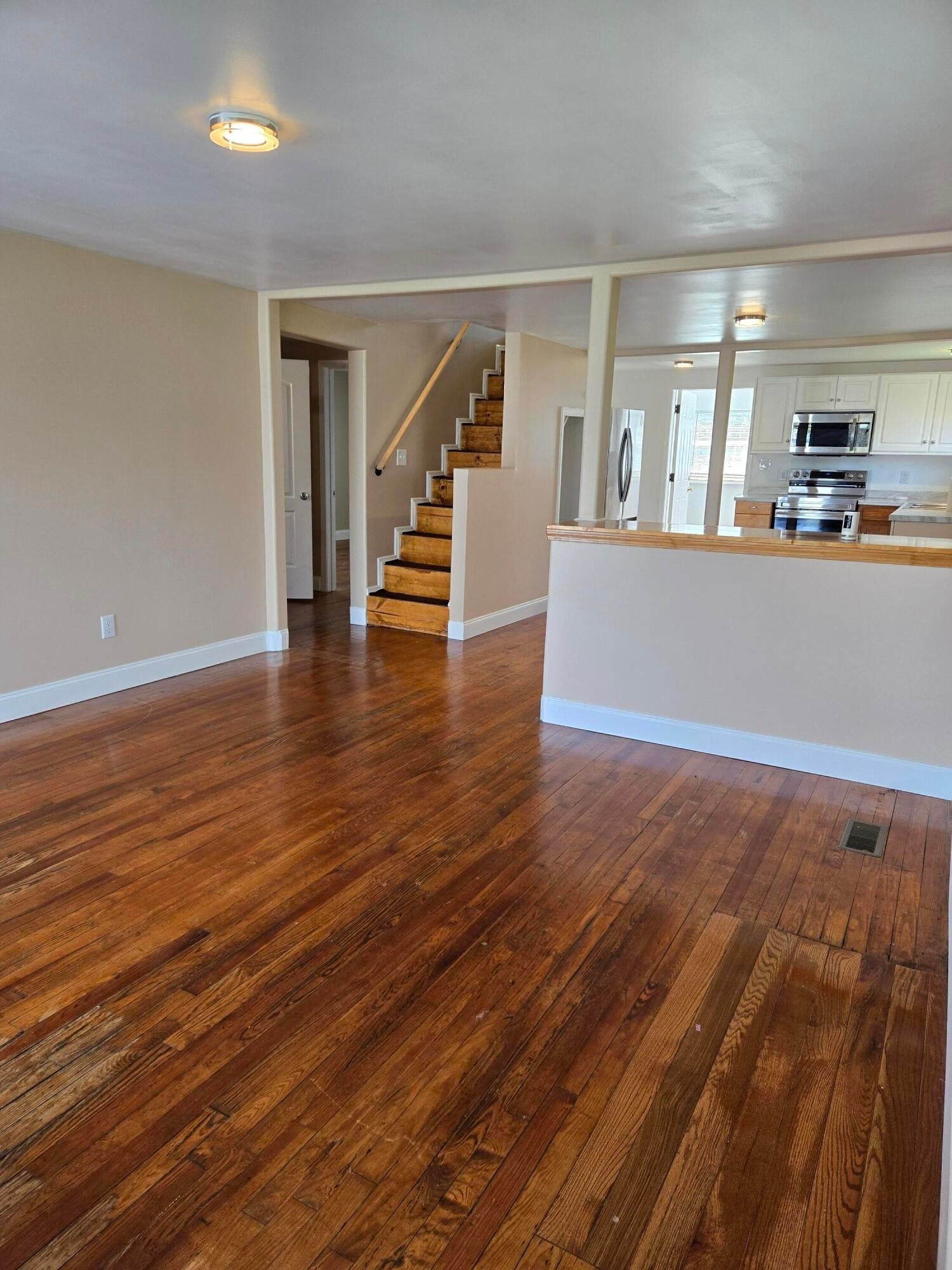 2160 Benton Pike NE