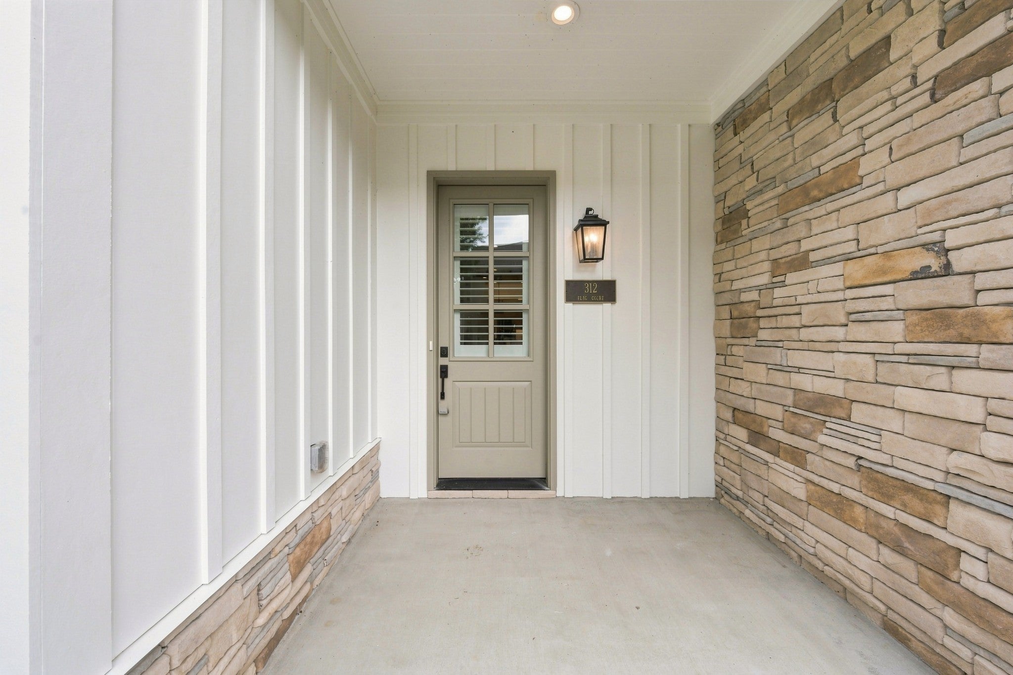 312 Flag Court