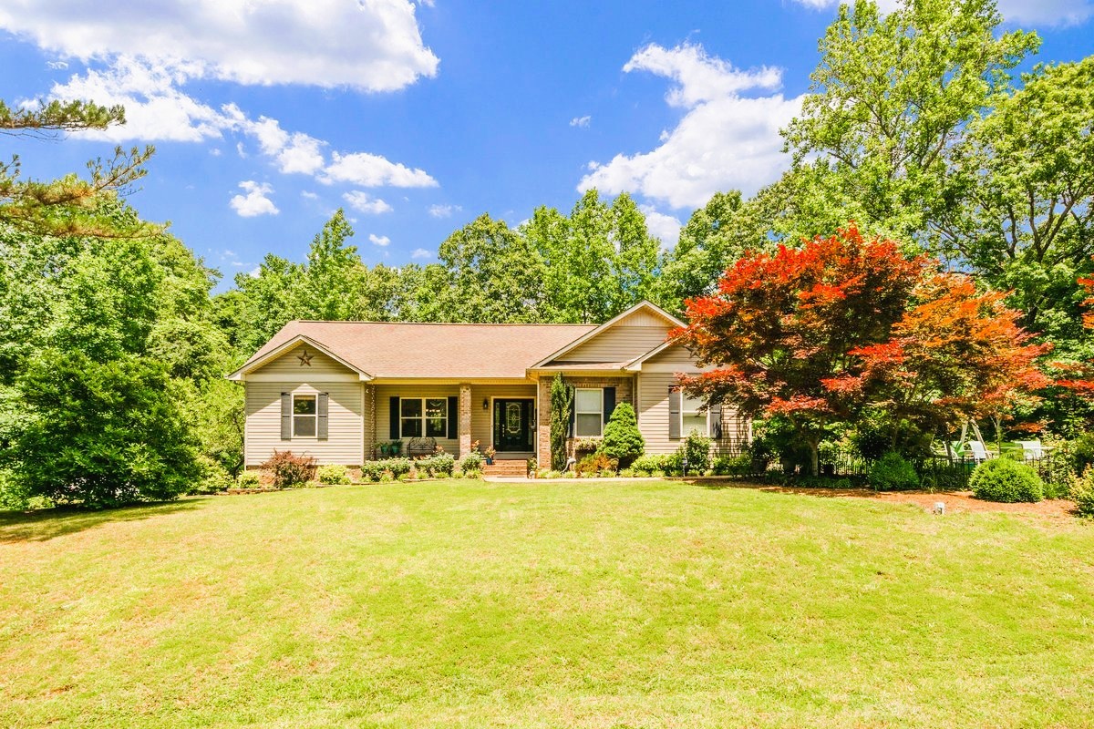 306 Riverwood Dr