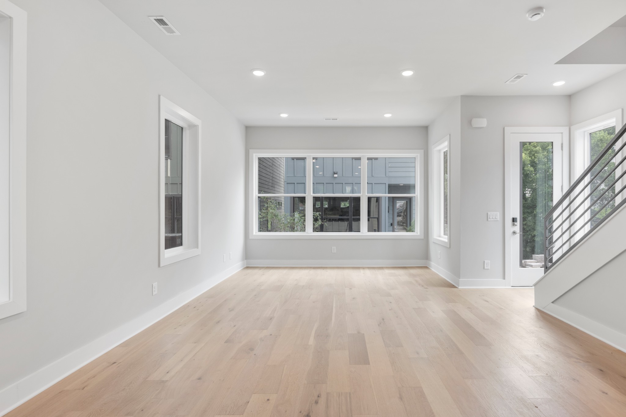 1206 1st Ave S 2