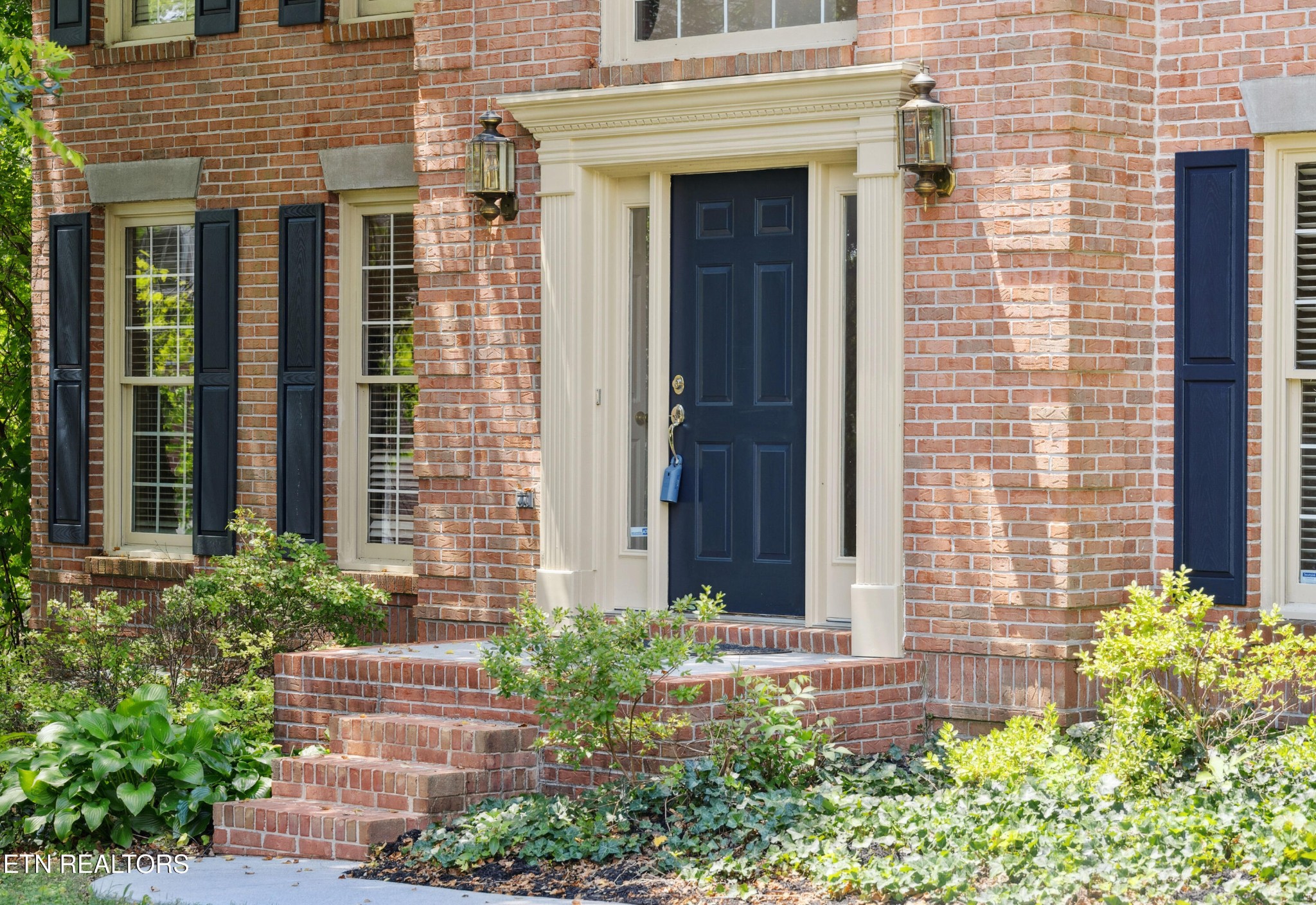 1800 Swinford Court