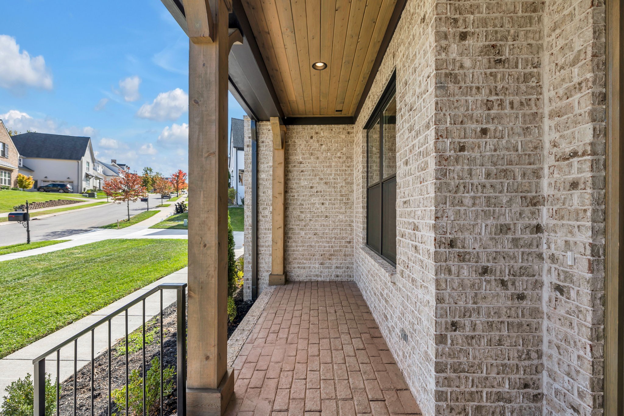 343 Circuit Rd