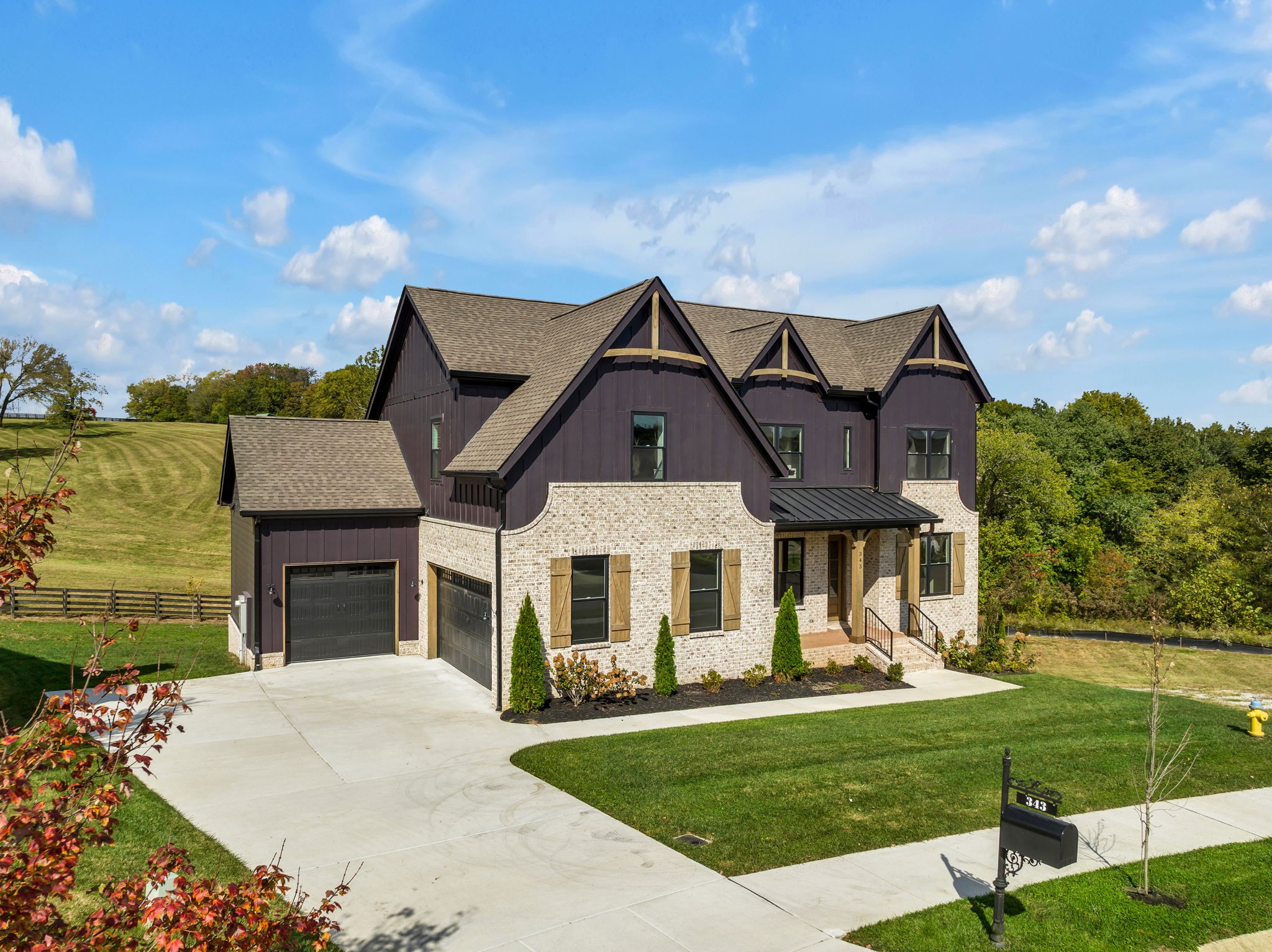 343 Circuit Rd
