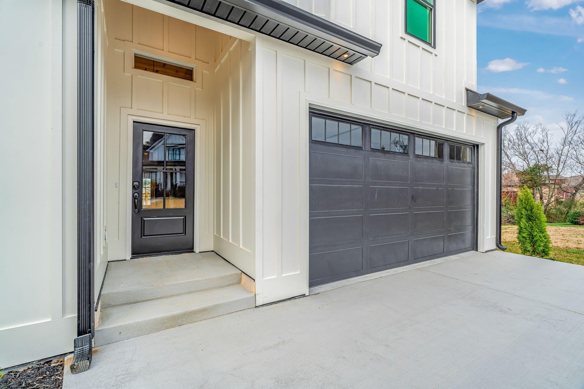 5034 Grove Park Court