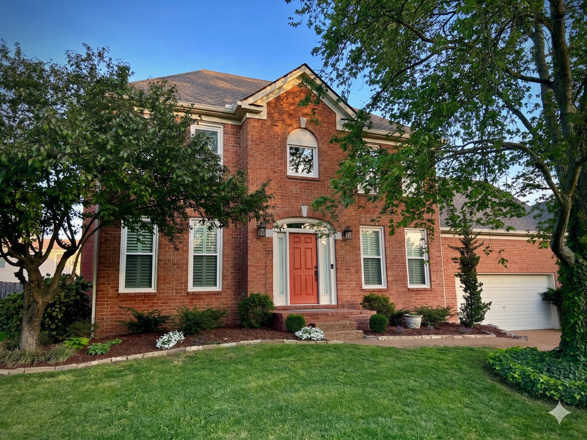 835 Thatcher Way