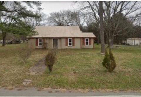 673 Old Shannon Rd Lebanon TN 37090