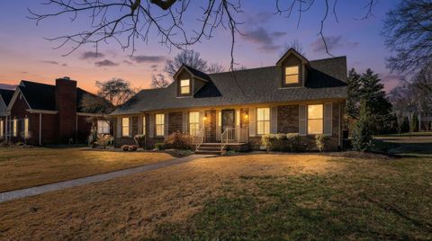 2107 Moccasin Trl Murfreesboro TN 37129