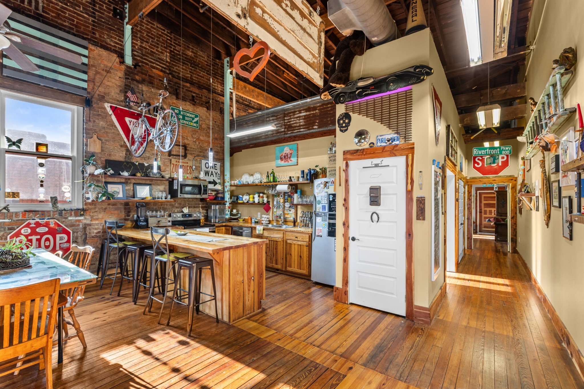 1617 Rossville Avenue 3b