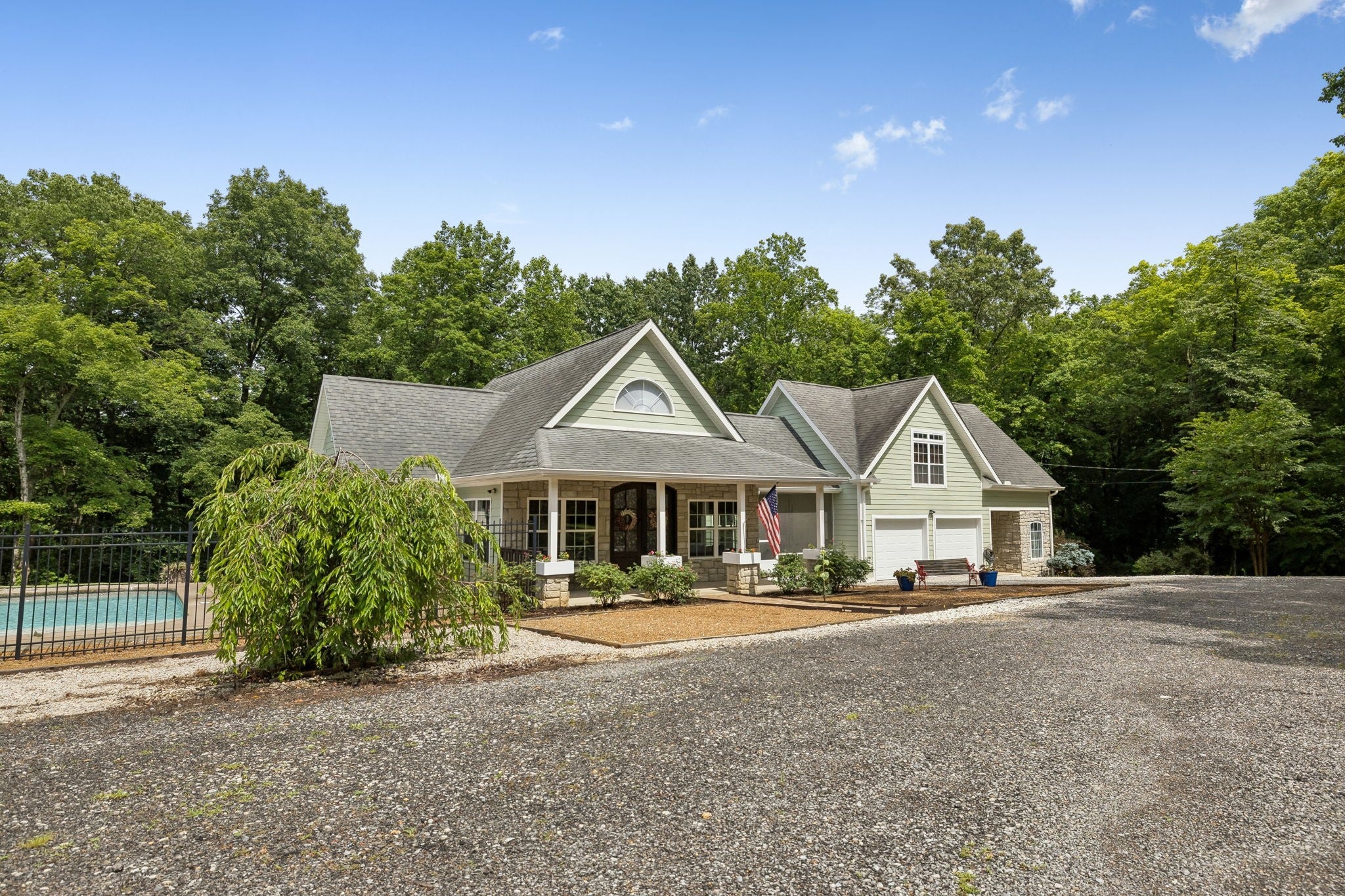 7916 E Plunders Creek Rd