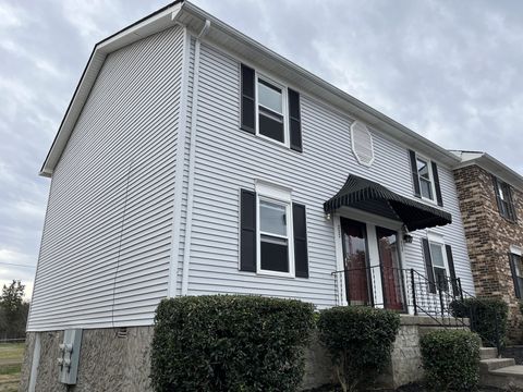 222 Edgewood Dr Hendersonville TN 37075