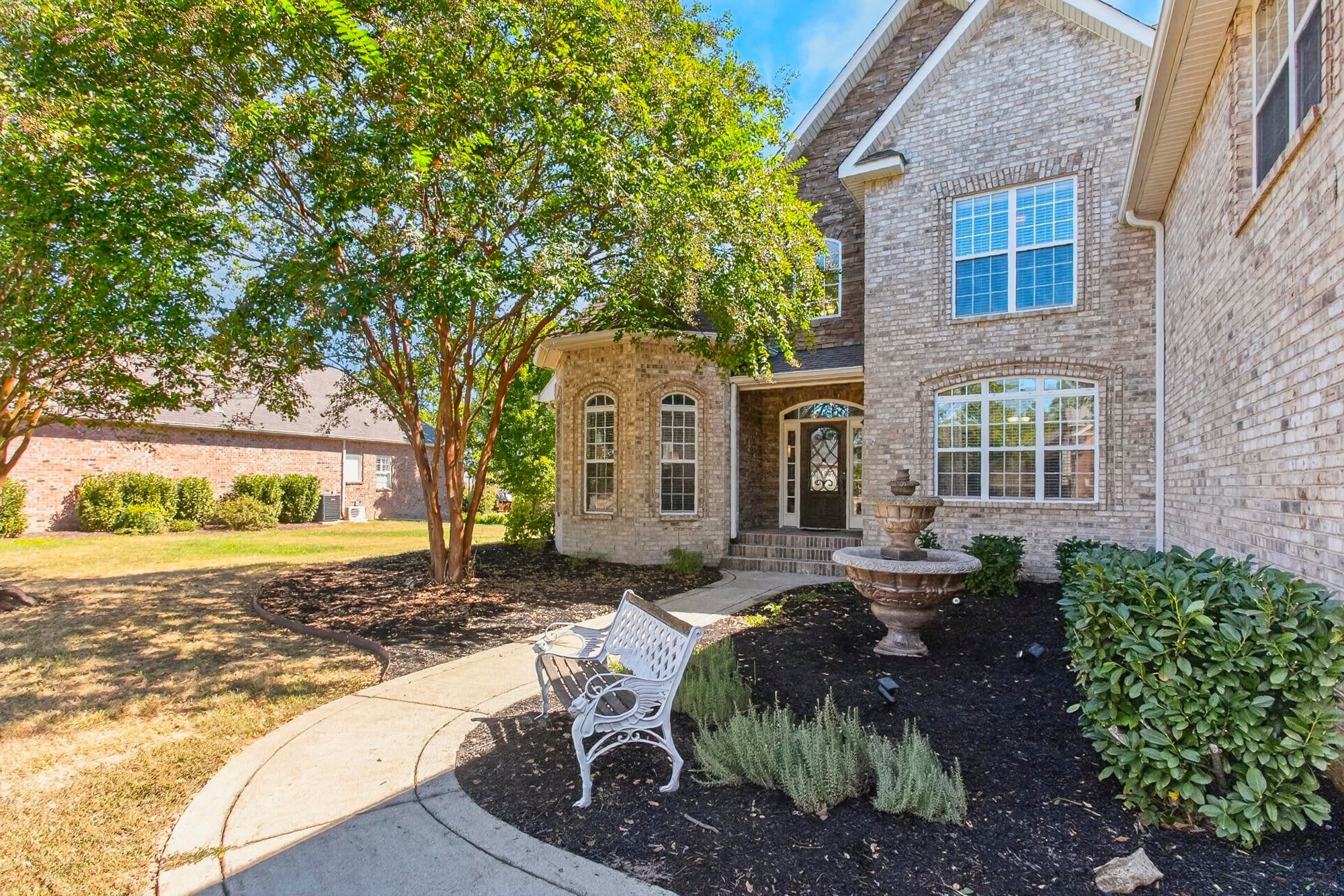 677 Starpoint Dr