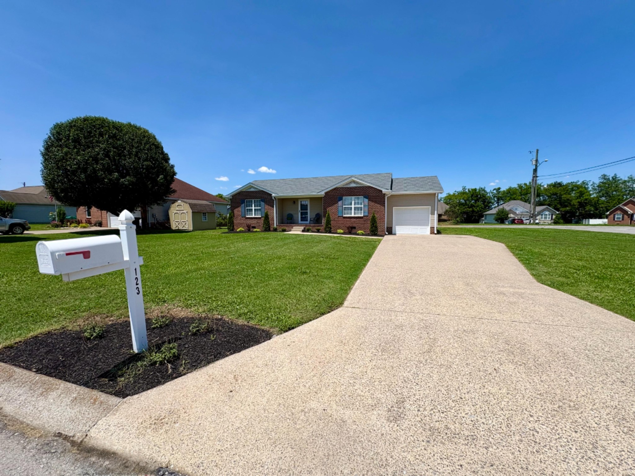 123 Tucker Trice Blvd