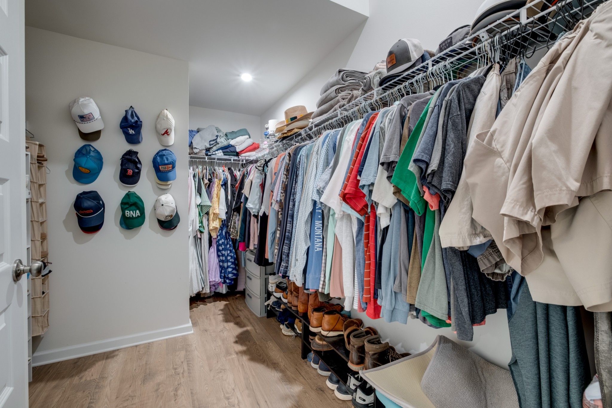 Hermitage, Tennessee 37076, United States, 3 Bedrooms Bedrooms, ,3 BathroomsBathrooms,Residential,Active,184579