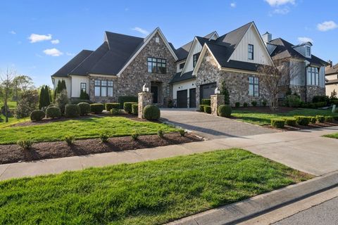 6066 Pelican Way College Grove TN 37046