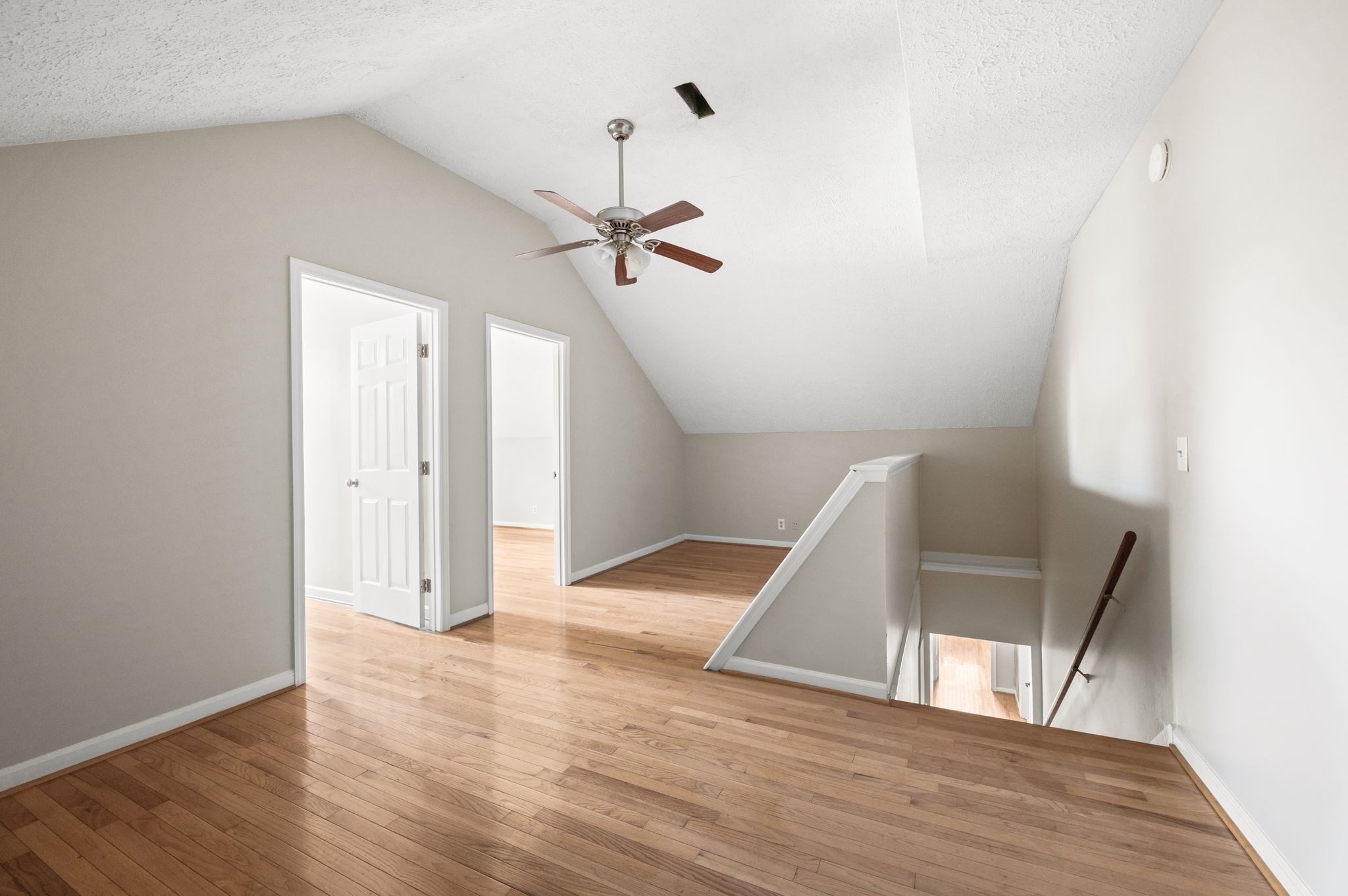 Antioch, Tennessee 37013, United States, 5 Bedrooms Bedrooms, ,2 BathroomsBathrooms,Residential,Active,234256