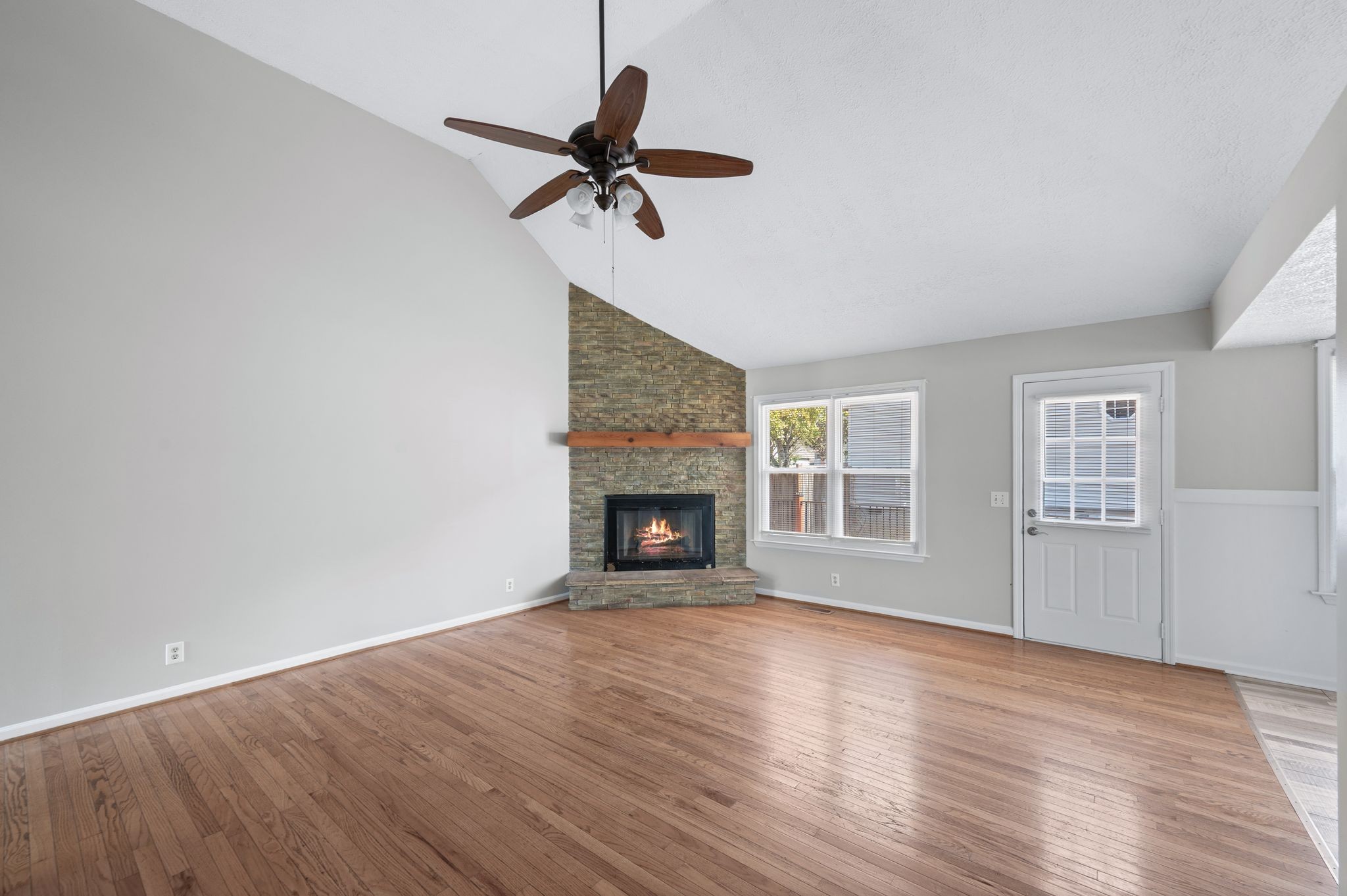 Antioch, Tennessee 37013, United States, 5 Bedrooms Bedrooms, ,2 BathroomsBathrooms,Residential,Active,234256