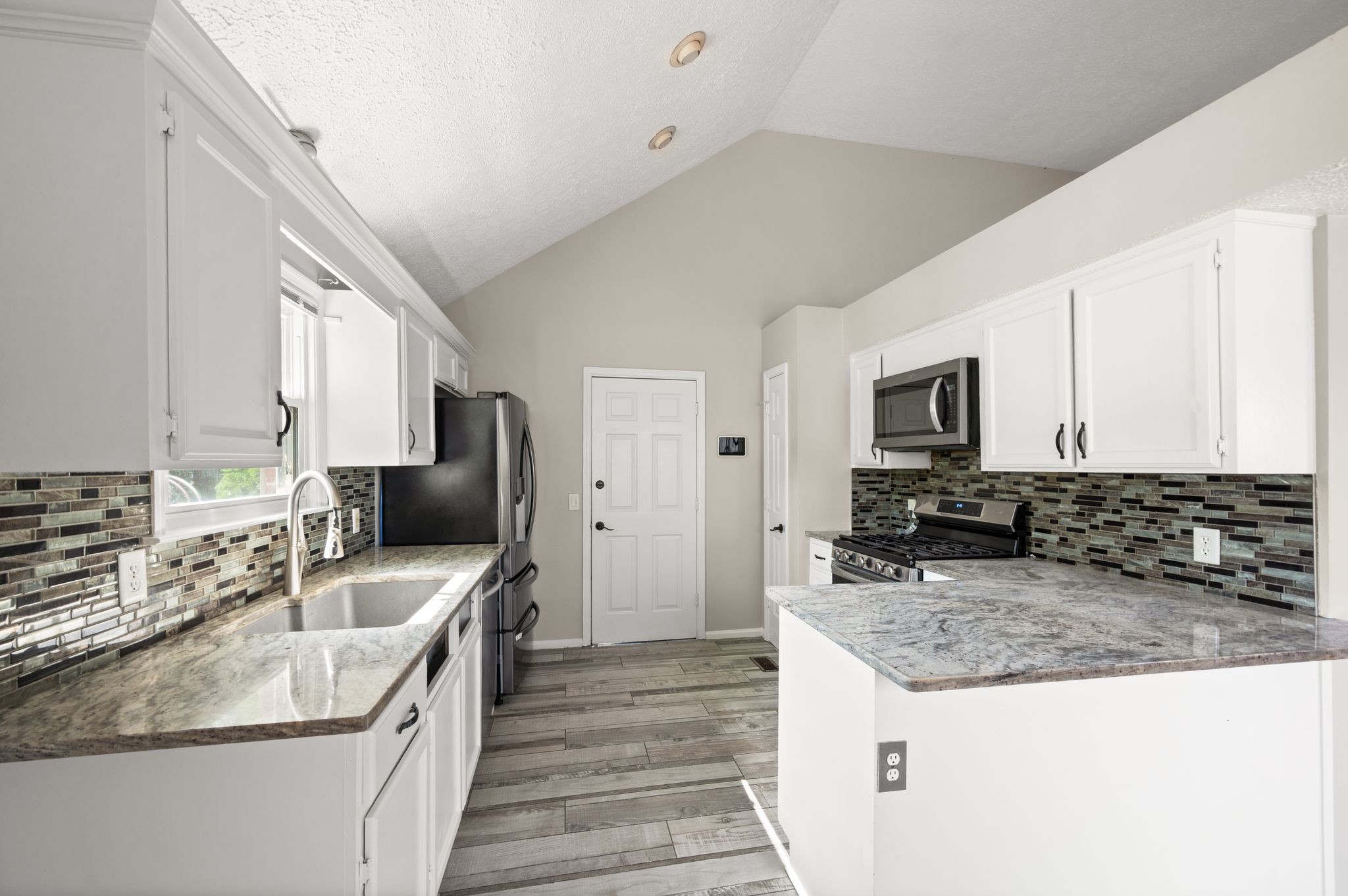 Antioch, Tennessee 37013, United States, 5 Bedrooms Bedrooms, ,2 BathroomsBathrooms,Residential,Active,234256