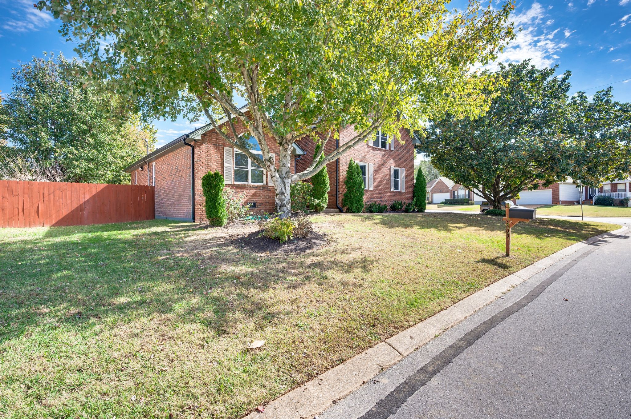 Antioch, Tennessee 37013, United States, 5 Bedrooms Bedrooms, ,2 BathroomsBathrooms,Residential,Active,234256