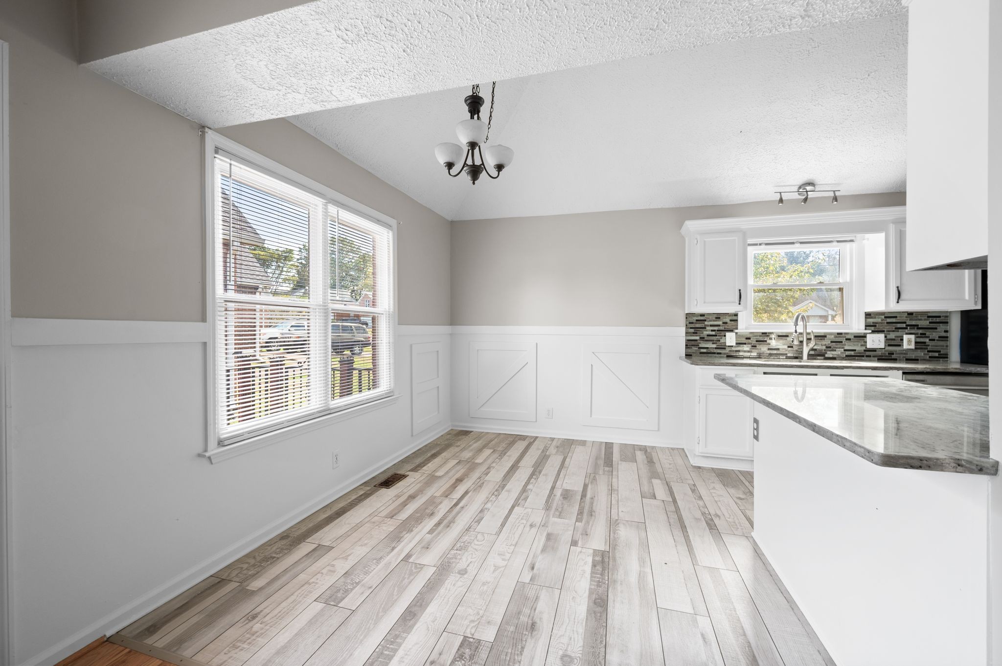 Antioch, Tennessee 37013, United States, 5 Bedrooms Bedrooms, ,2 BathroomsBathrooms,Residential,Active,234256