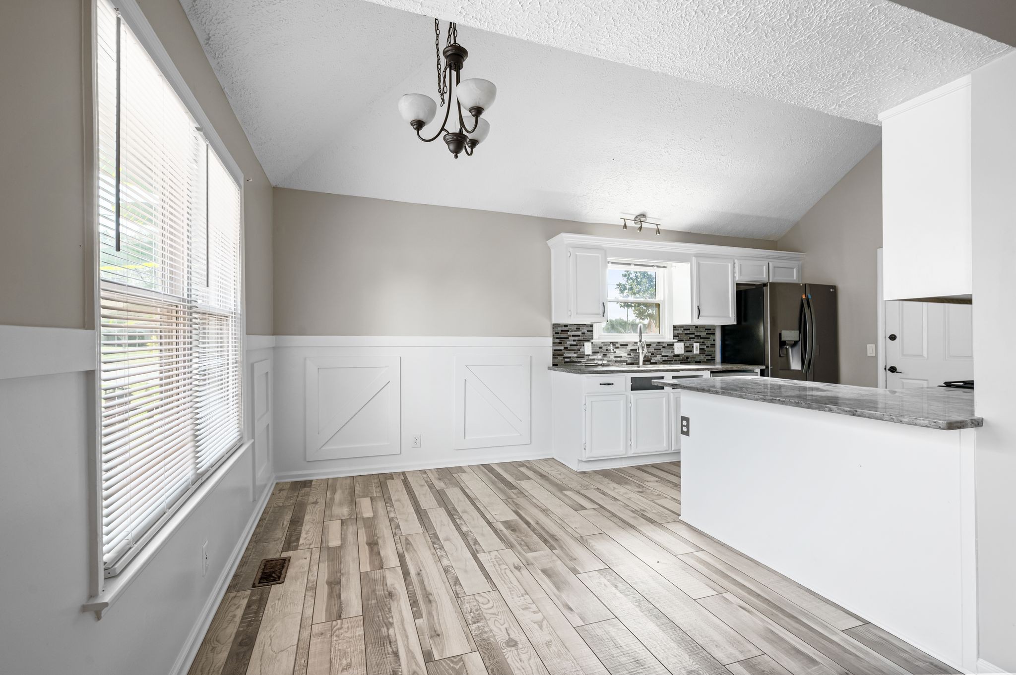 Antioch, Tennessee 37013, United States, 5 Bedrooms Bedrooms, ,2 BathroomsBathrooms,Residential,Active,234256