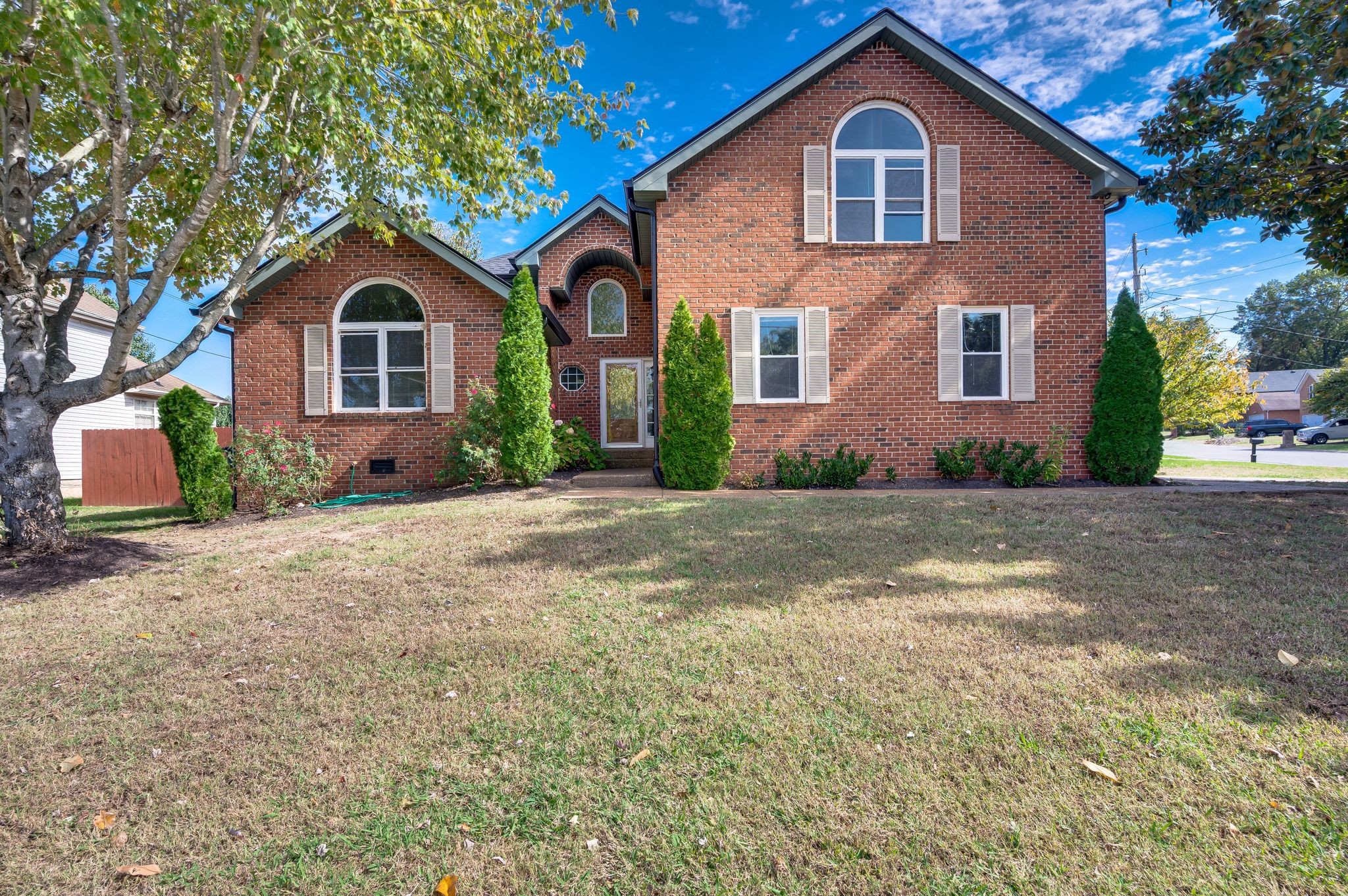 Antioch, Tennessee 37013, United States, 5 Bedrooms Bedrooms, ,2 BathroomsBathrooms,Residential,Active,234256