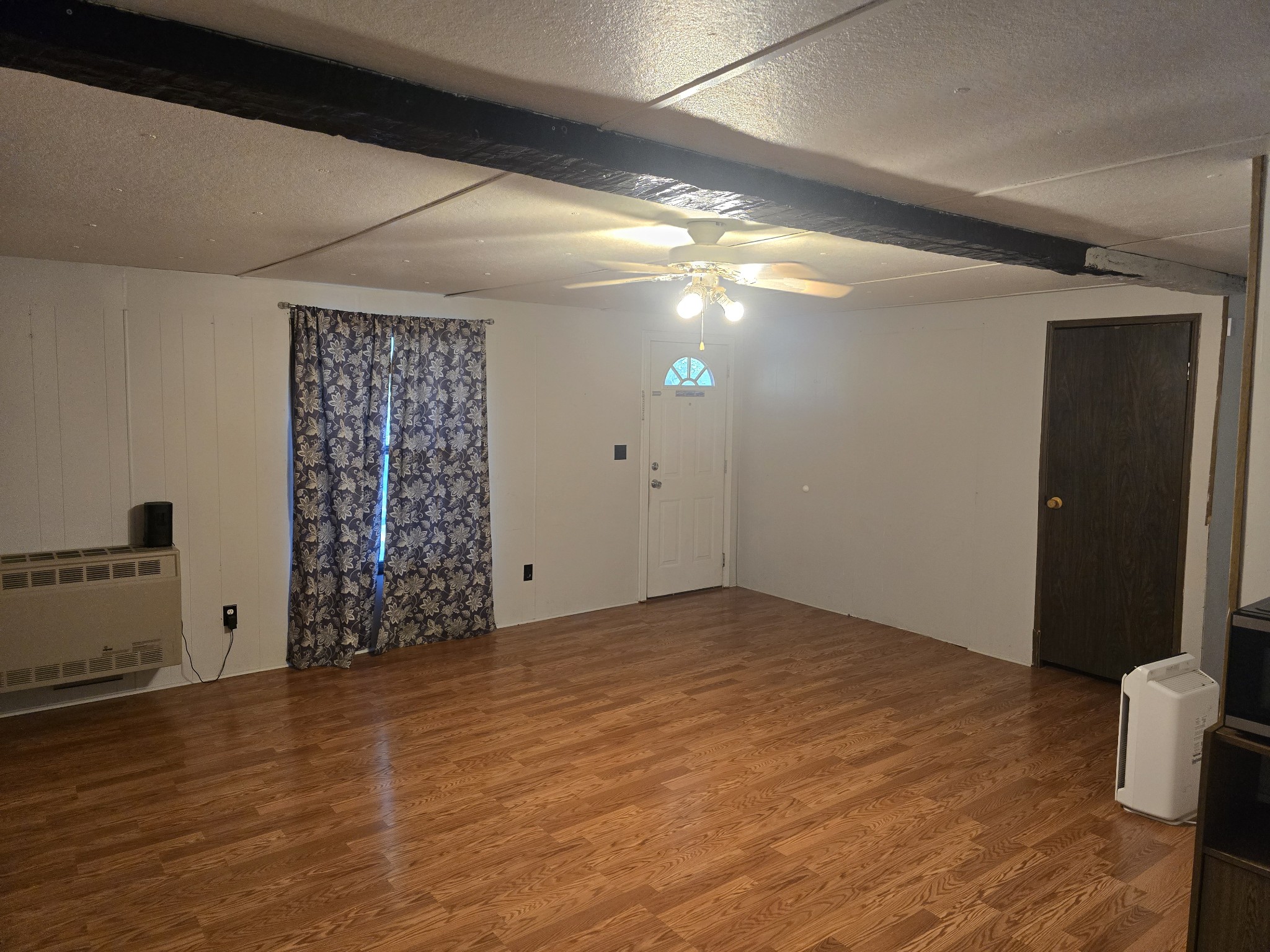 329 Clover Ln