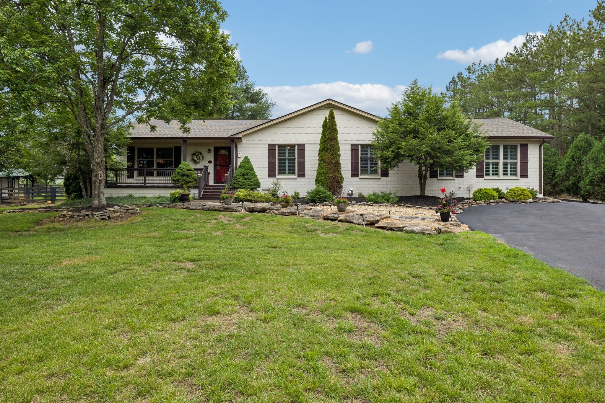 4242 Pate Rd, Franklin TN 37064 3-bed home, photo 2 of 30