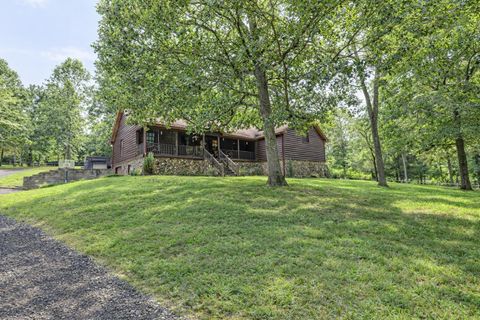 118 Robert Simmons Rd Westmoreland TN 37186