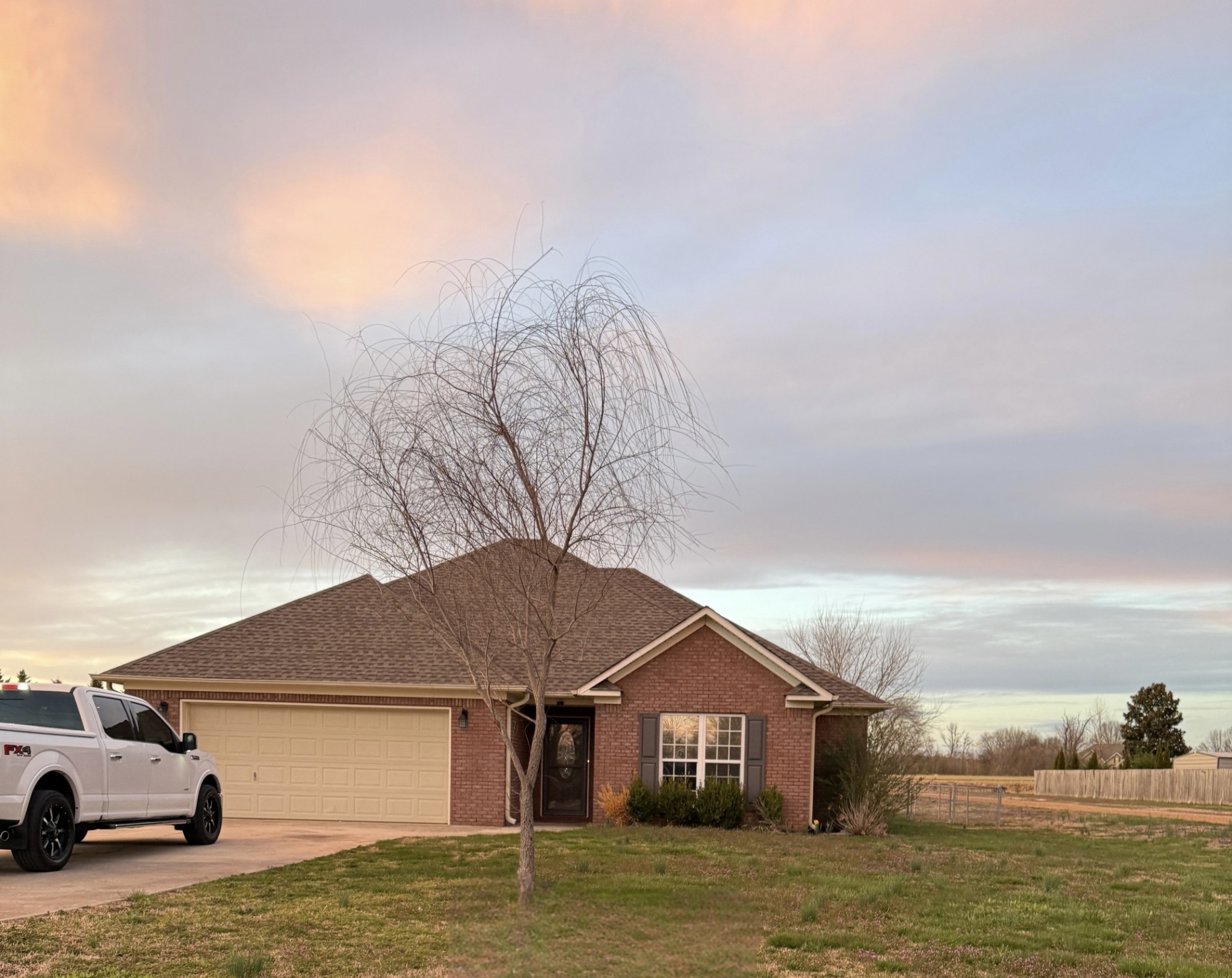 Listing image 1