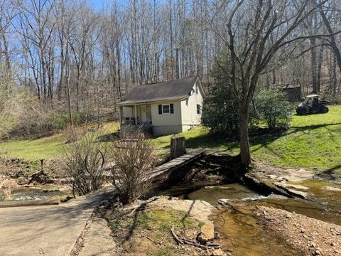 2167 Powdermill Hill Rd Lawrenceburg TN 38464