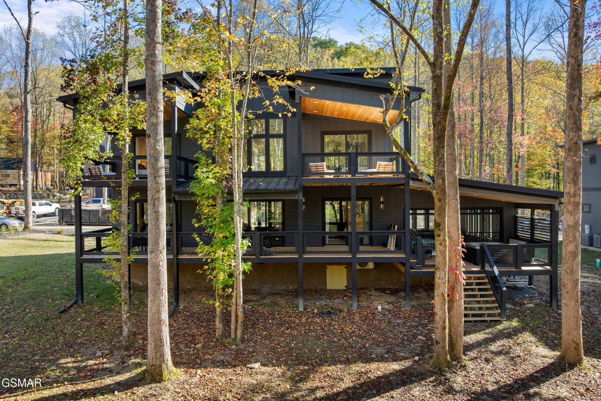 4143 Fontaine Way