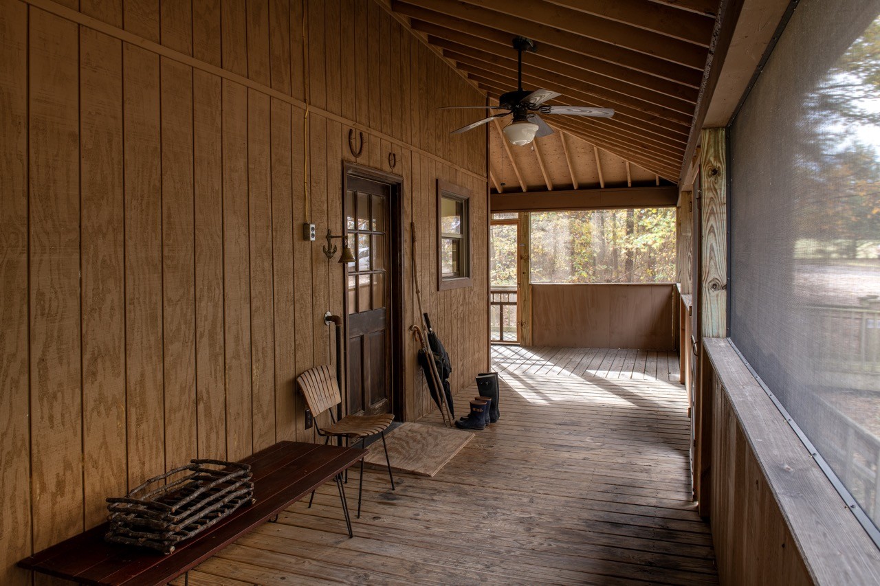 2073 County Road 213