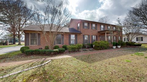 1519 Riverview Dr Murfreesboro TN 37129