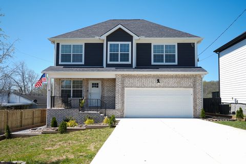 424 Larkin Springs Rd, Madison, TN 37115 - MLS#: 2815944
