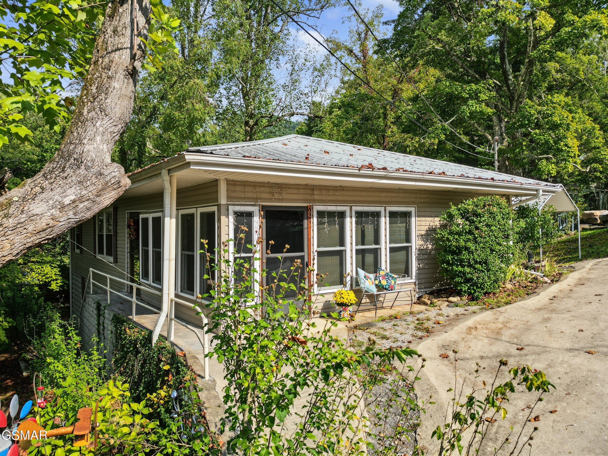 625 Asbury Lane