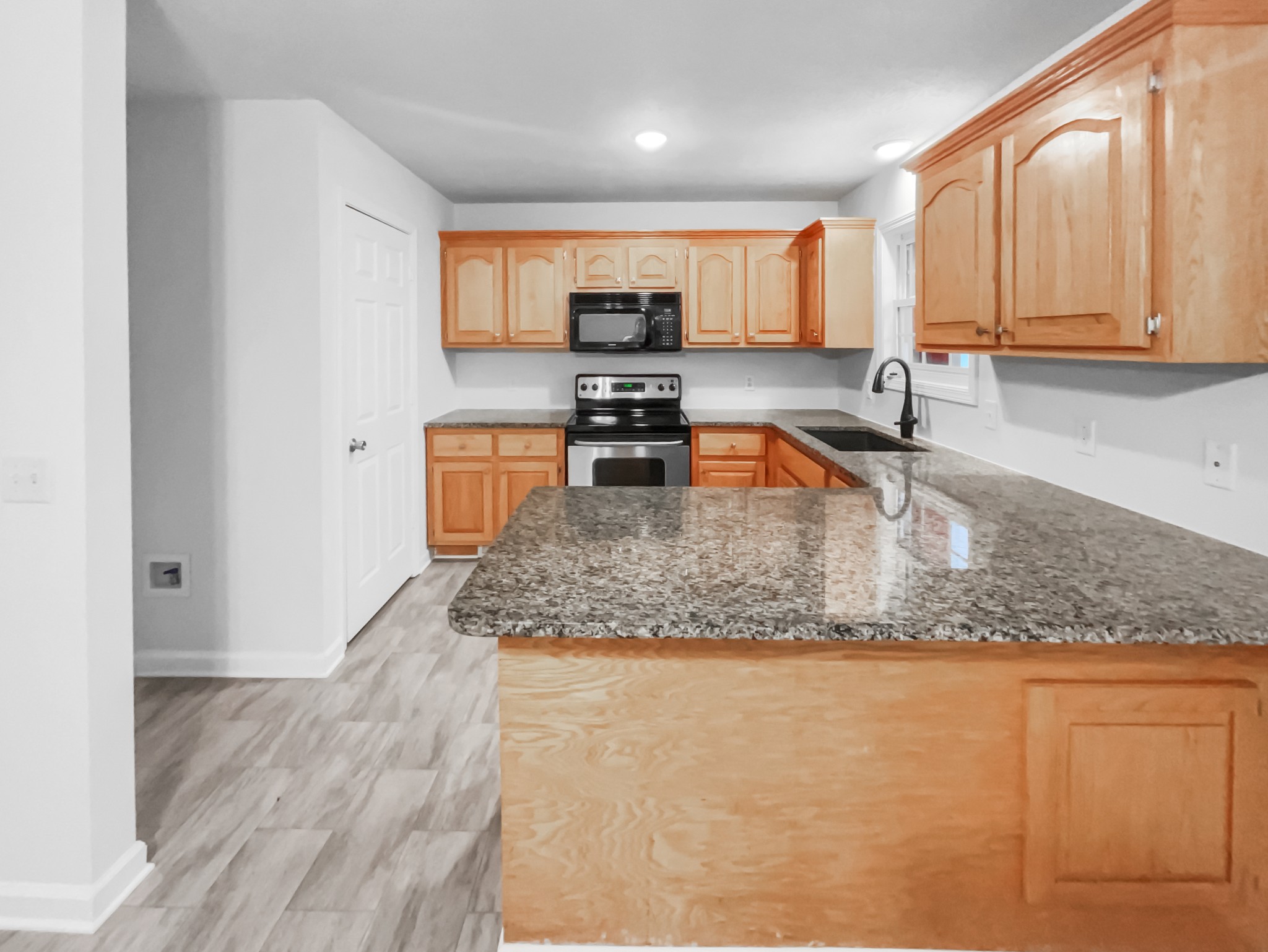 1345 Walker Cemetery Rd