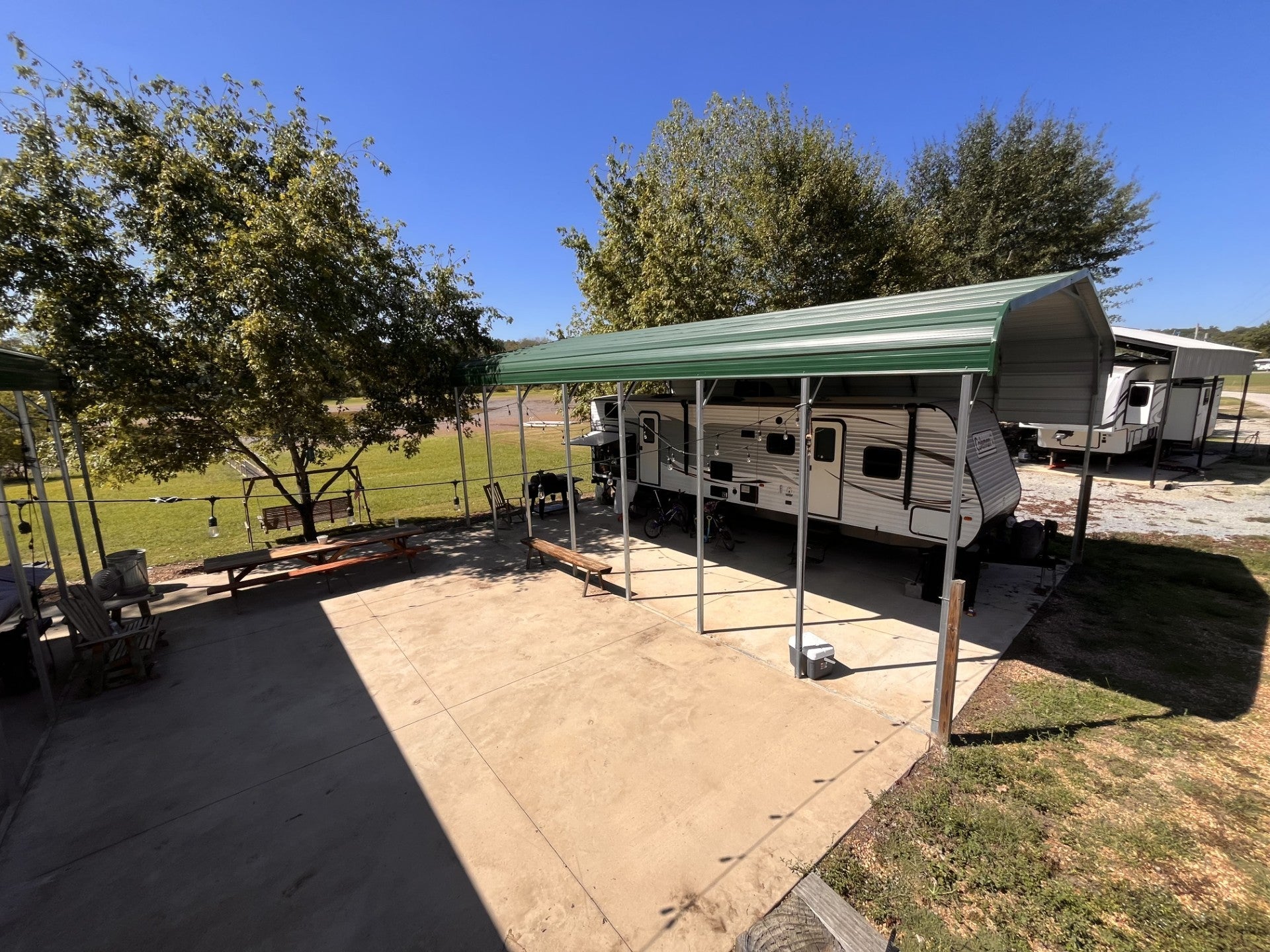 683 Willow Oaks Dr