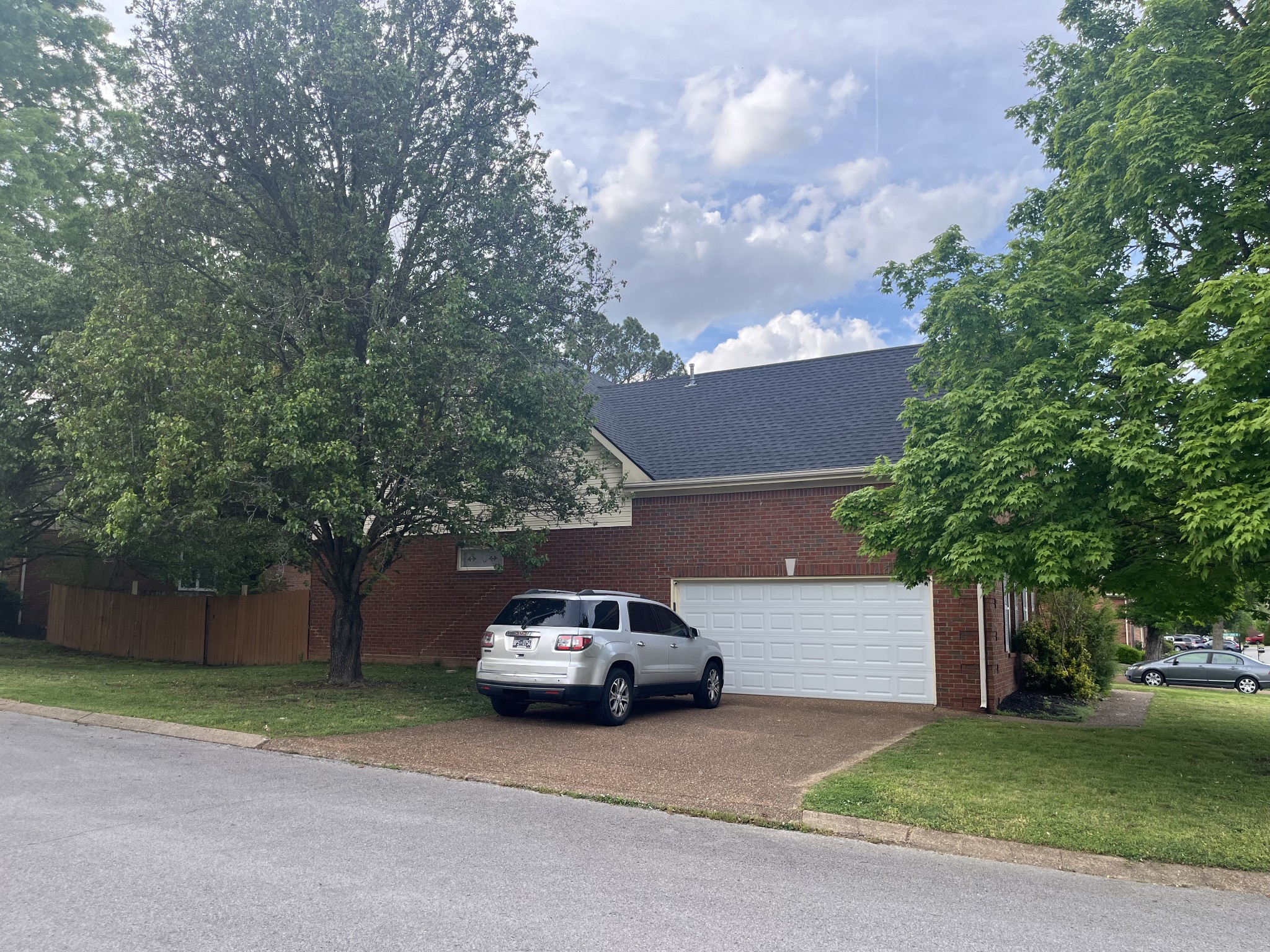 4772 Crystal Brook Dr
