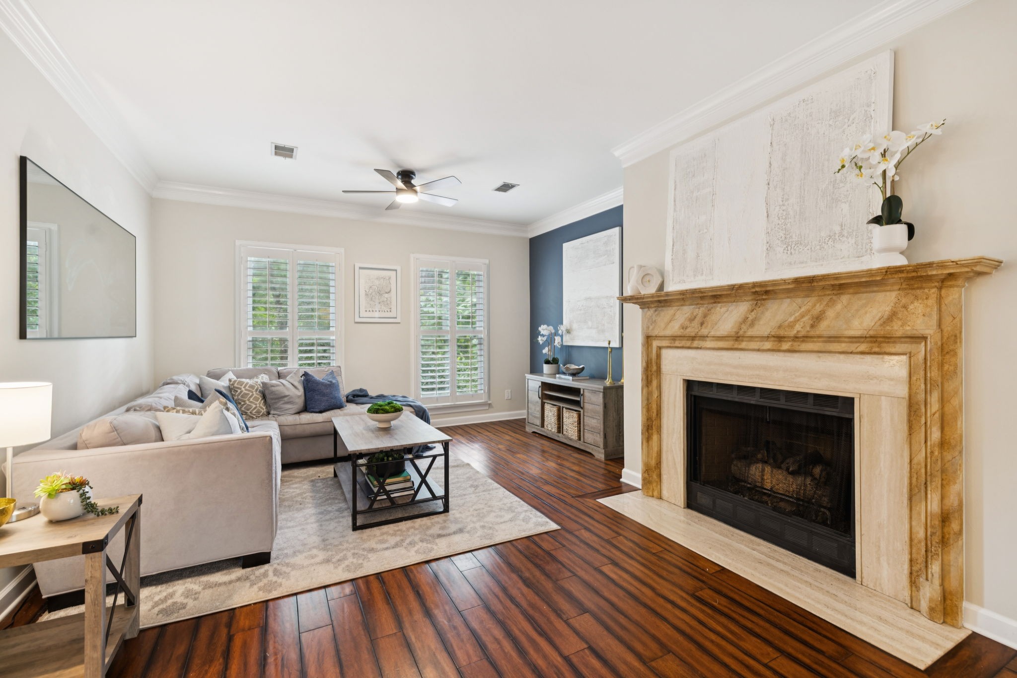 3059 Woodlawn Dr