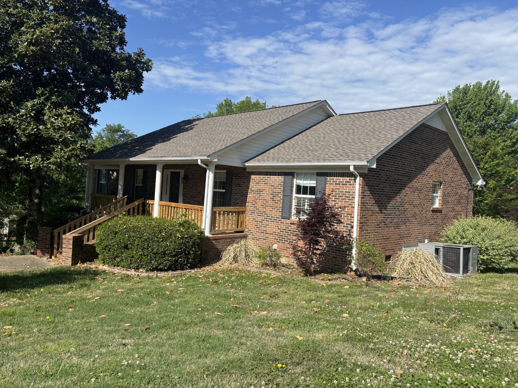1739 Collins Hollow Rd