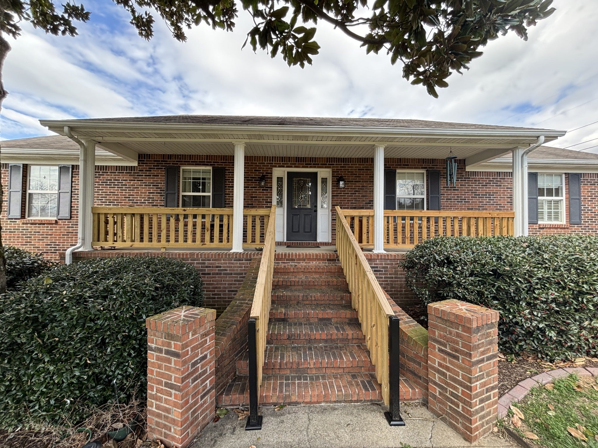 1739 Collins Hollow Rd