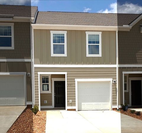 221 Darlington Drive Dickson TN 37055